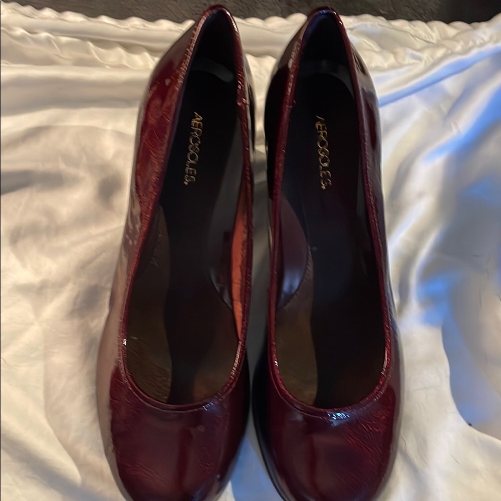 Aerosoles Women's Burgundy Pumps